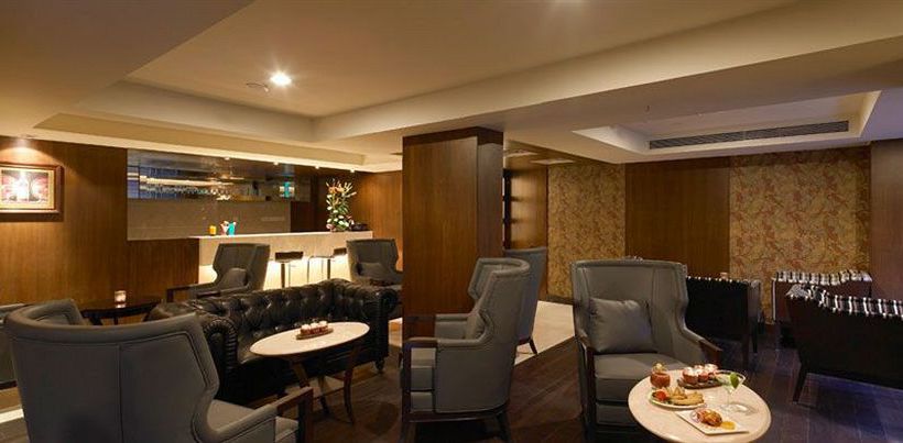 Hotel Royal Orchid Golden Suites 9