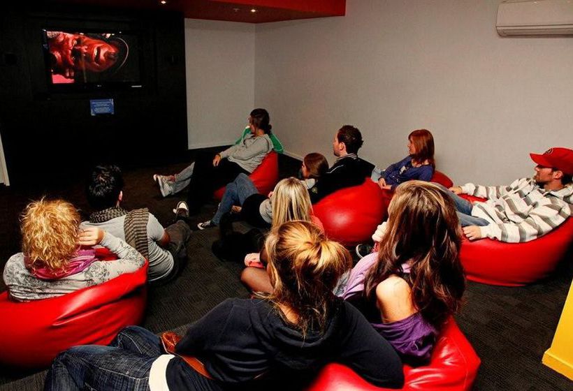 Inn Nomads Queenstown 1