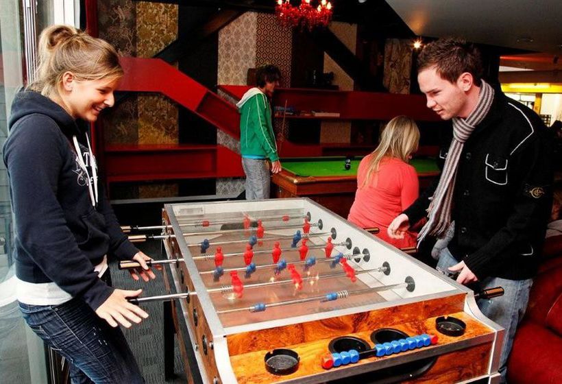 Inn Nomads Queenstown 2