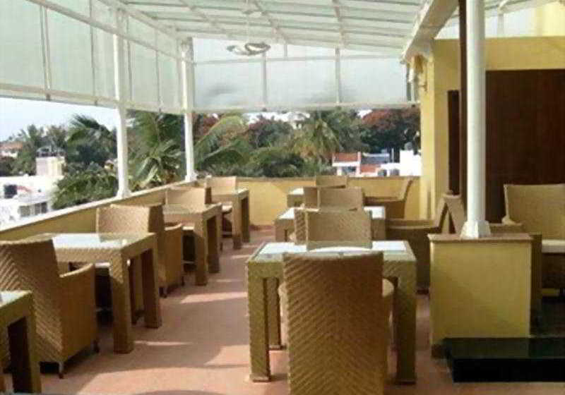 Hotel jüSTa Indiranagar Bangalore 17