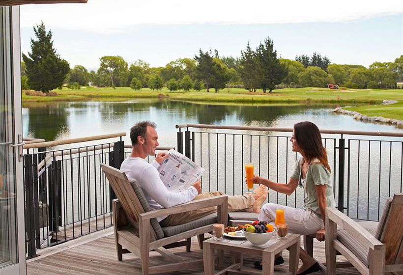 Hotel Peppers Clearwater Resort 4