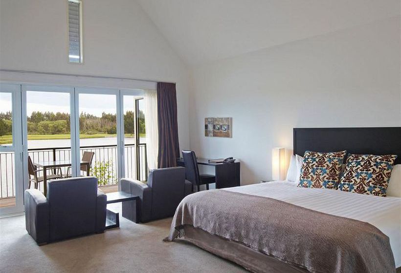 Hotel Peppers Clearwater Resort 9