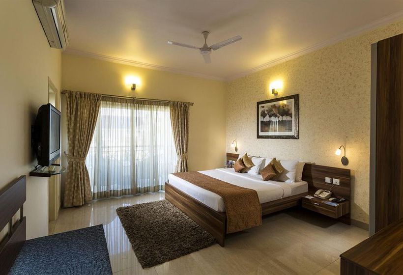 Hotel Clarks Exotica Airport 15