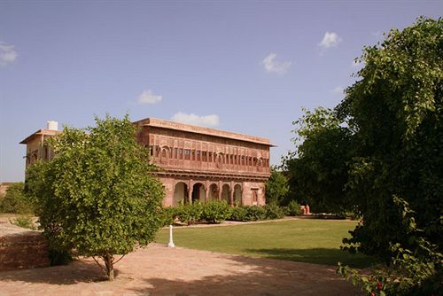 Hotel Chandelao Garth 1