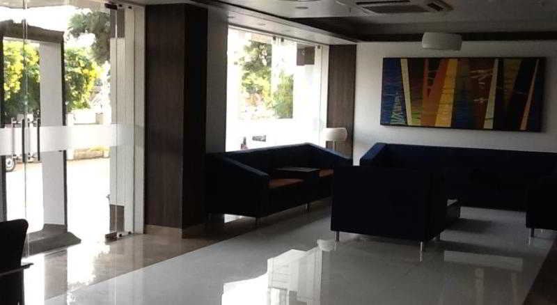 Bizz Tamanna Hotel 16