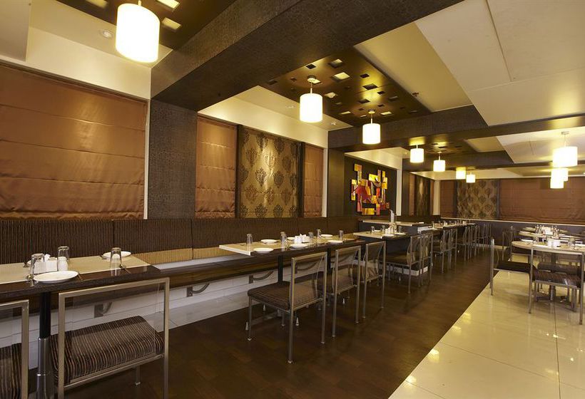 Bizz Tamanna Hotel 4