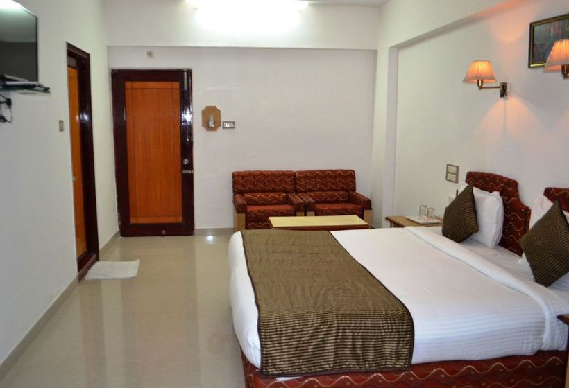 Hotel Chandra Inn 12