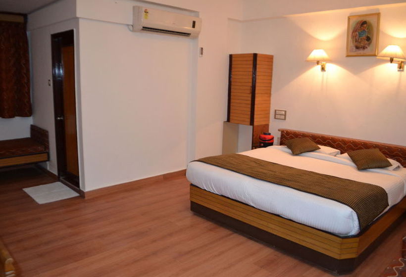 Hotel Chandra Inn 14