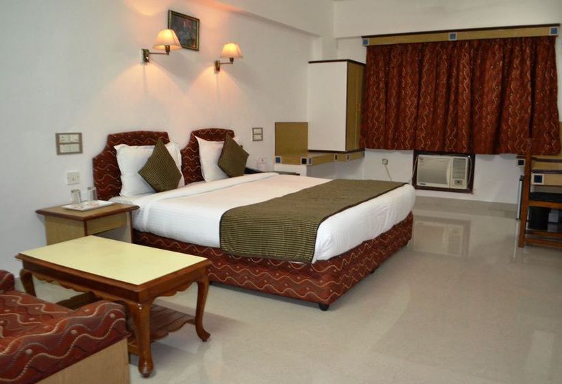 Hotel Chandra Inn 15