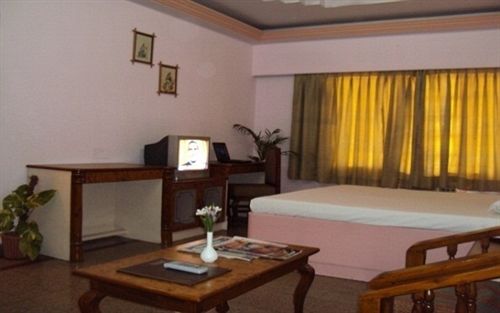 Hotel Rajputana Palace 4