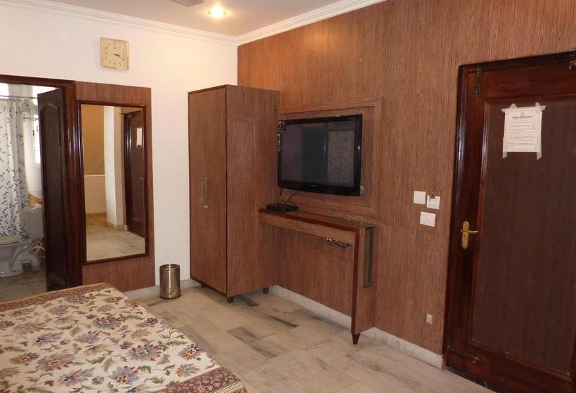 Hotel Rama Residency 6