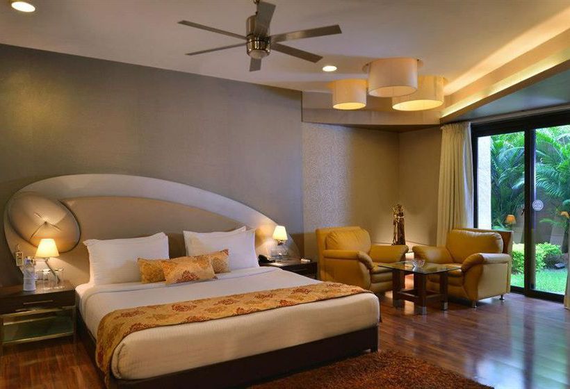 Hotel The Corinthians Resort & Club Pune 14