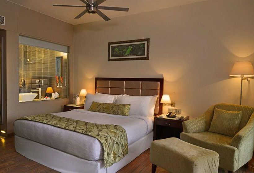 Hotel The Corinthians Resort & Club Pune 17