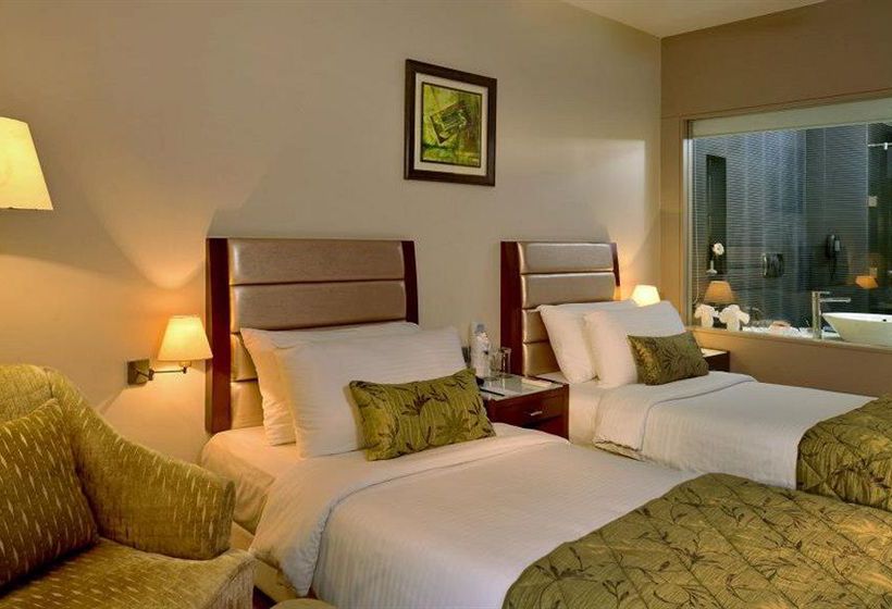 Hotel The Corinthians Resort & Club Pune 19