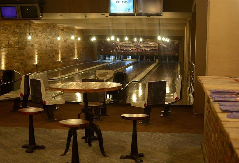 Hotel 32nd Milestone 7