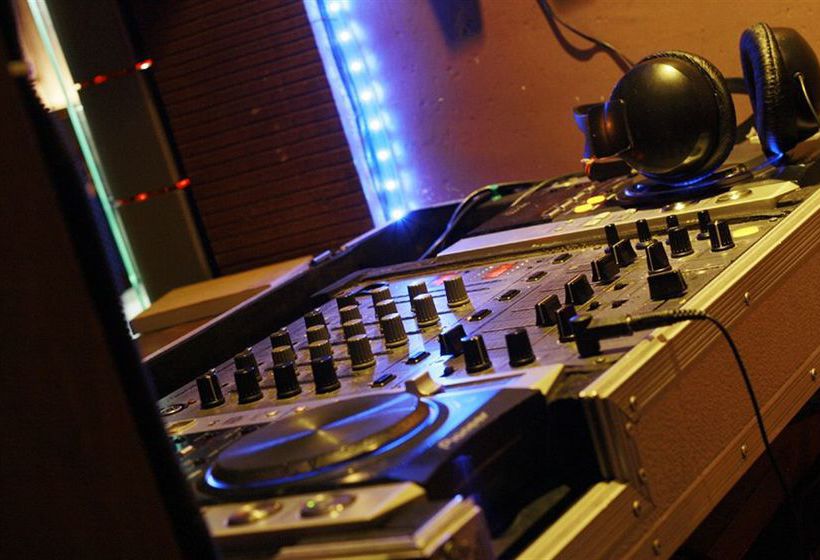 Hotel Jewel Of Chembur 1