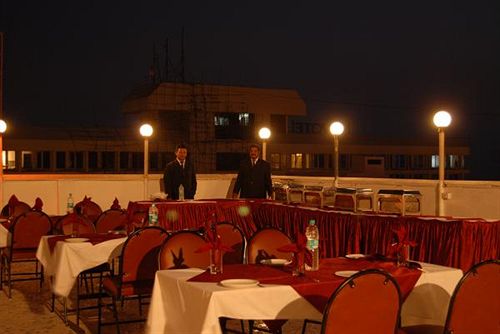 Hotel Juhu Plaza 18