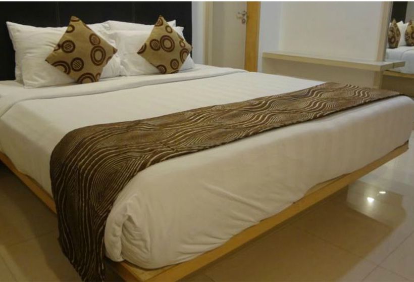 Hotel The Oriental Residency 10