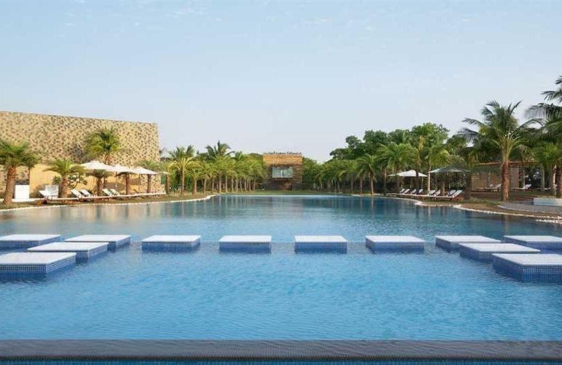 Waterstones Hotel Mumbai 14