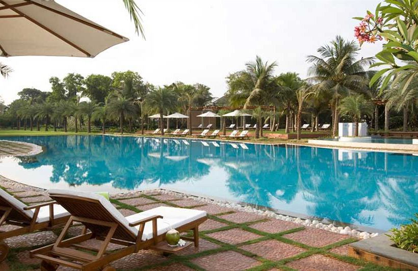 Waterstones Hotel Mumbai 16