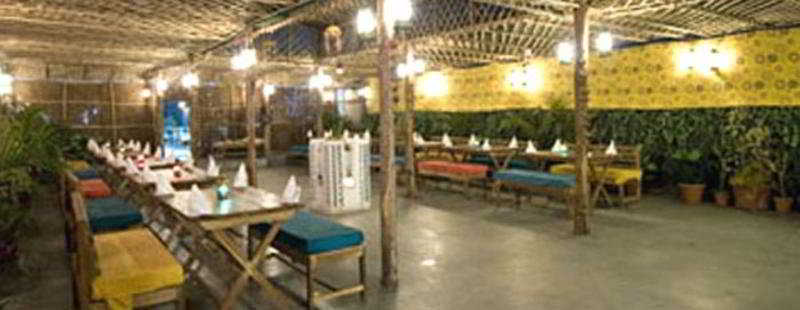 Hotel Clarks Inn Pacific Mall 2