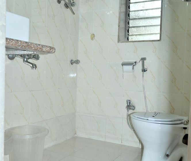 Mumbai Metro The Executive Hotel 15