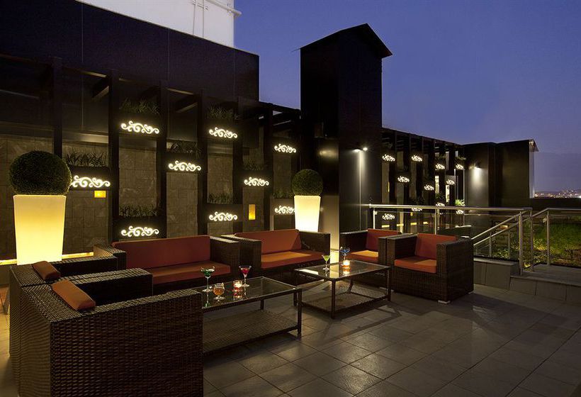 Hotel Yogi Executive 4