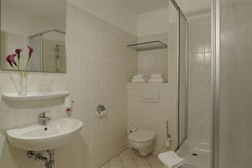 Novum Hotel City B Berlin 20