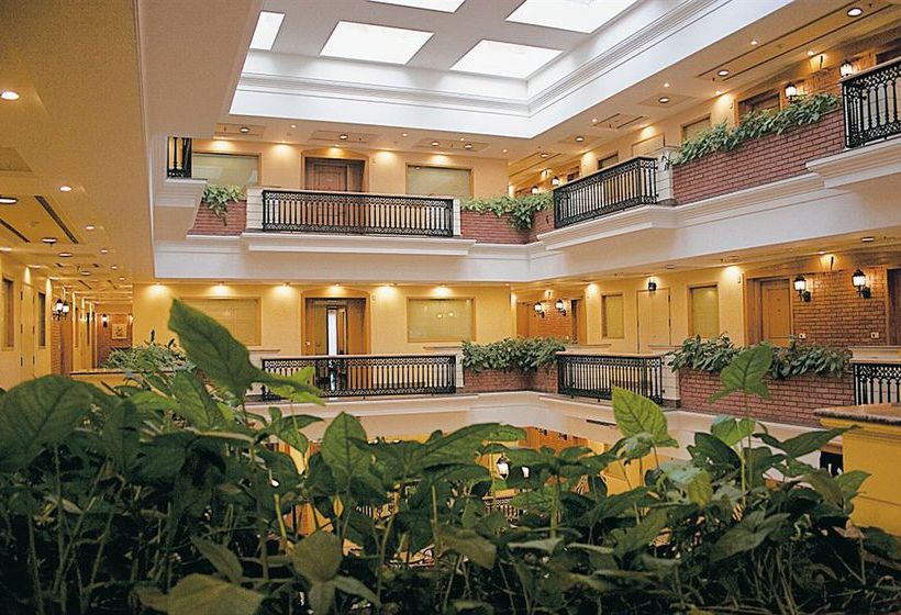 Hotel Savoy Suites 3