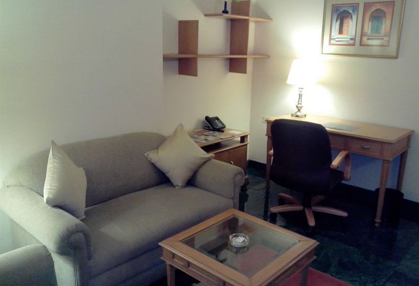 Hotel Savoy Suites 8