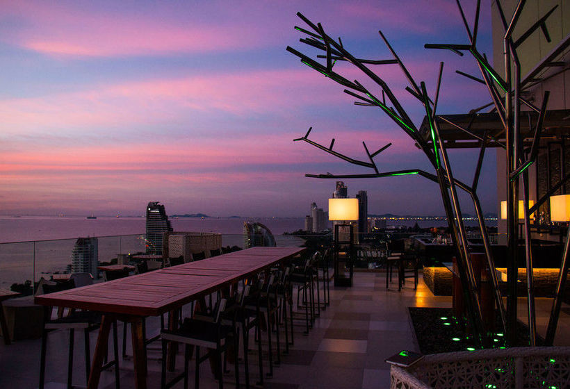 Hotel Holiday Inn Pattaya 11