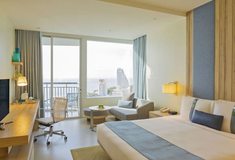 Hotel Holiday Inn Pattaya 13