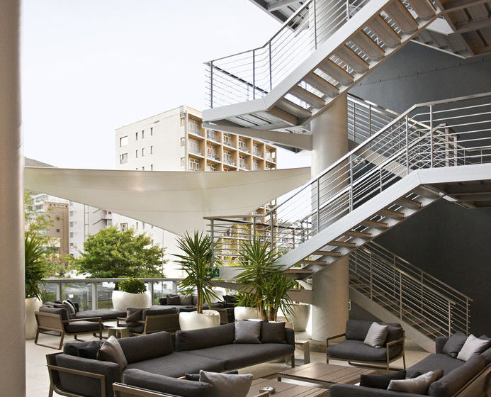 Hotel African Pride 15 on Orange 13