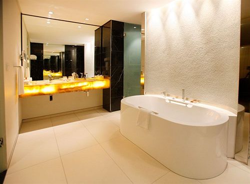 Hotel African Pride 15 on Orange 20