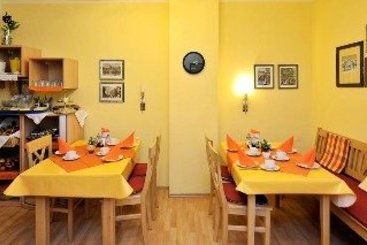 Hotel Pension Margit 4