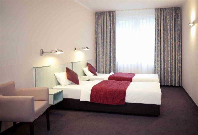 Hotel Mercure Frankfurt City Messe 10