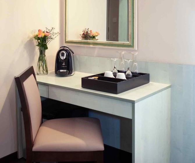 Hotel Mercure Frankfurt City Messe 11