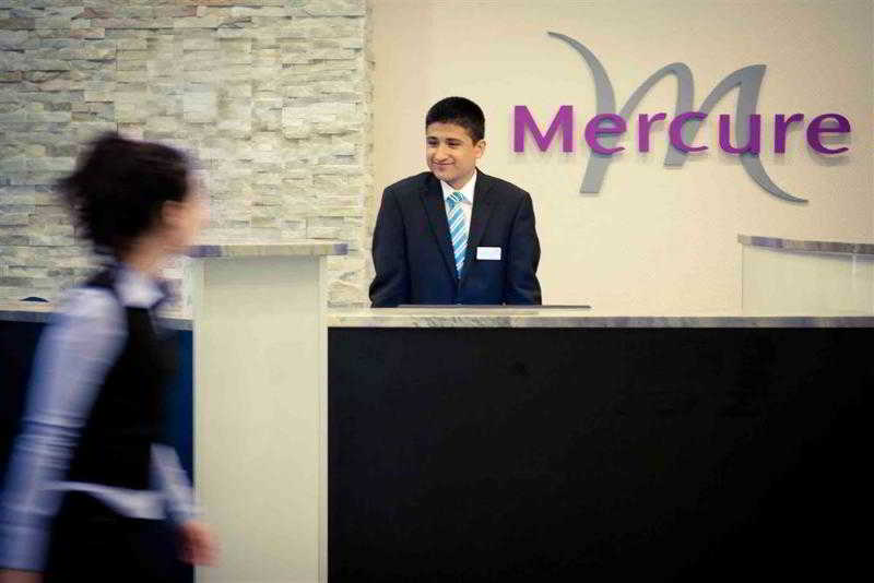 Hotel Mercure Frankfurt City Messe 8