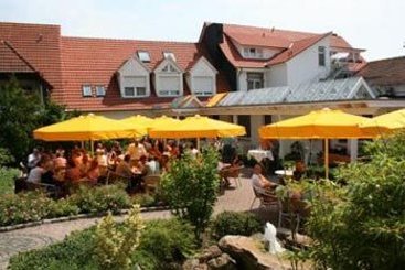 Hotel-Restaurant Haus Leugermann 1