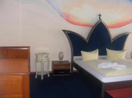 Hotel Pension Tempelhof 11