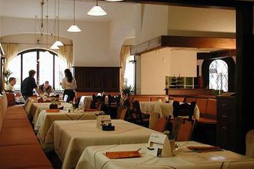 Goldenes Lamm Hotel 1