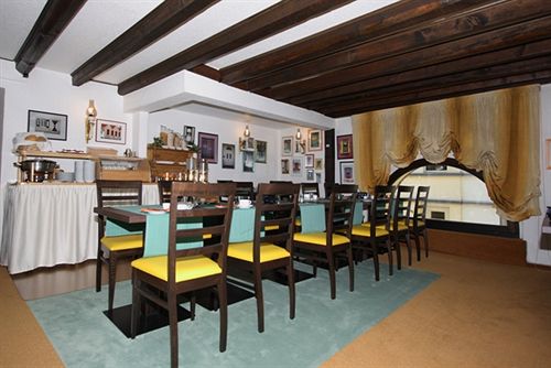 Hotel Haus Hindenburg 15