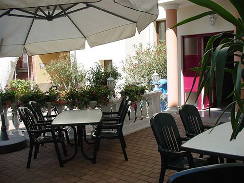 Apartment Hotel Kral Erlangen Baviera