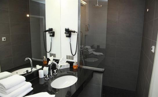 Hotel The Restaurant Landgut Schill 5