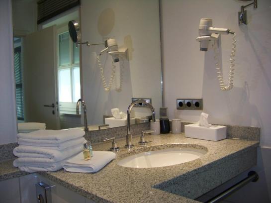 Hotel The Restaurant Landgut Schill 7