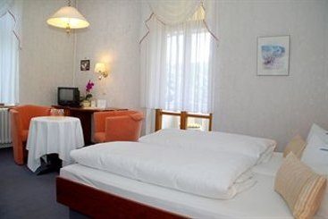 Hotel Garni Unter Den Linden 5