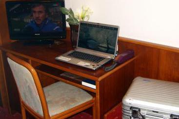 Hotel Mintarder Wasserbahnhof 4