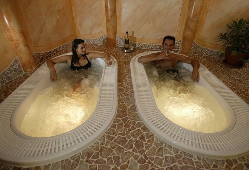 Seehotel Grauer Bär 13