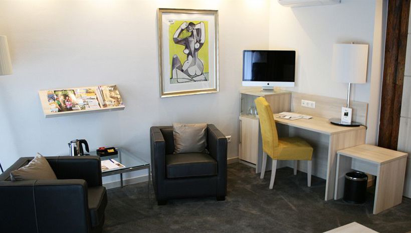 Hotel An Der Wasserburg 13