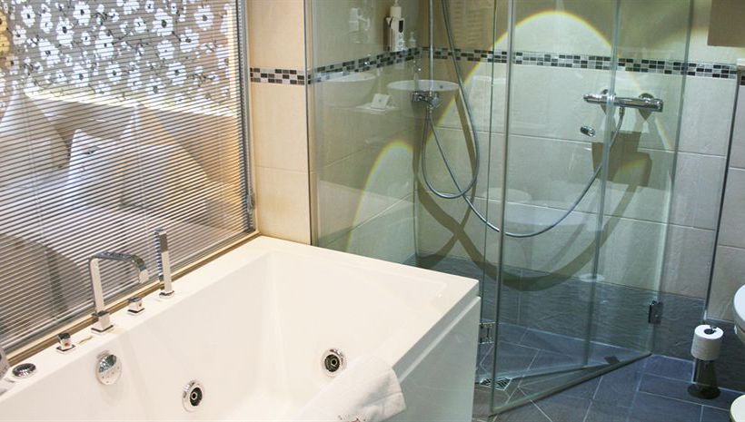 Hotel An Der Wasserburg 4